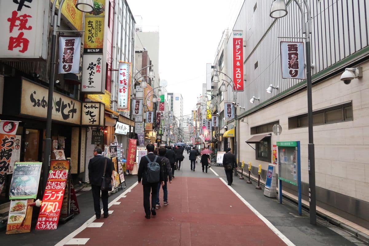 夕方の商店街